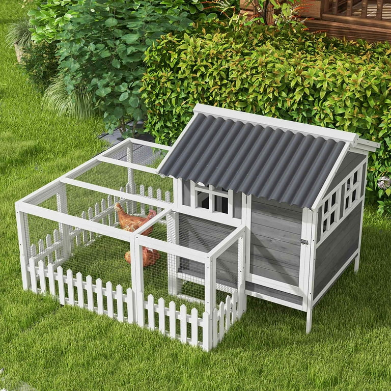 Lovely Wooden Chicken Coop with Run